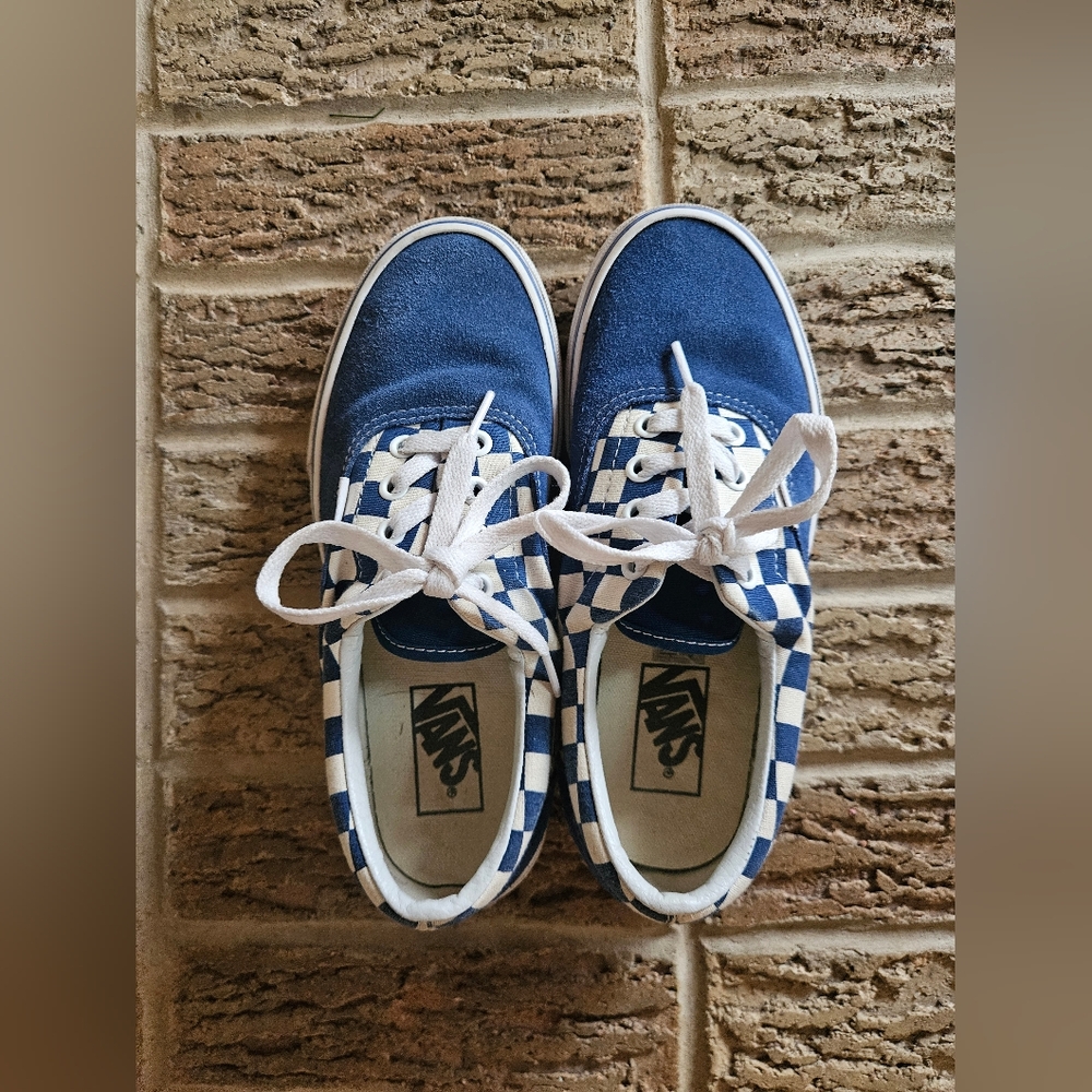 Vans Old Skool Unisex Checkered Sneakers (Blue and White, Size 5-Men; 6.5-Women)